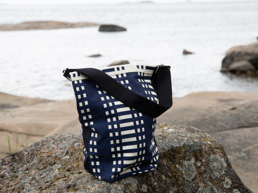 Tetra Shoulder Bag