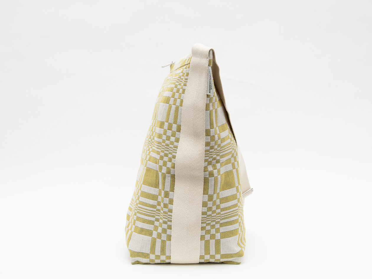 Tetra Shoulder Bag - Image 4
